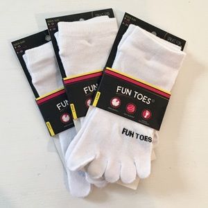 3 pairs Fun Toes socks